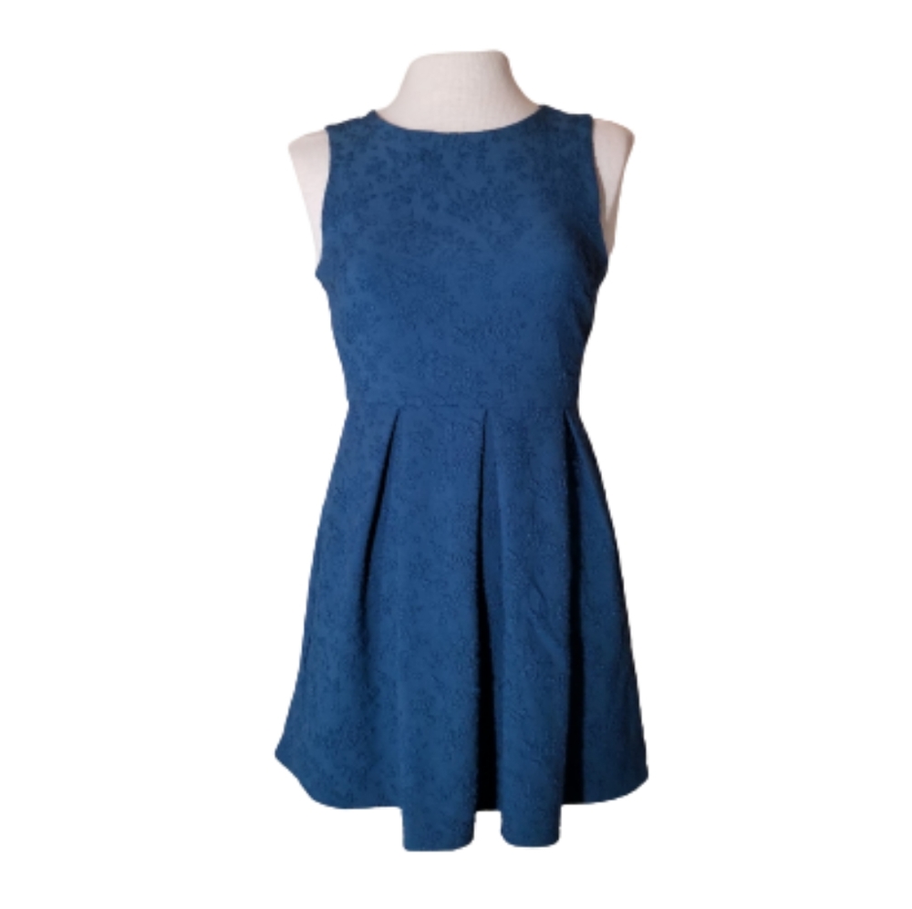 Forever 21 Dress Pleated Blue Size S
